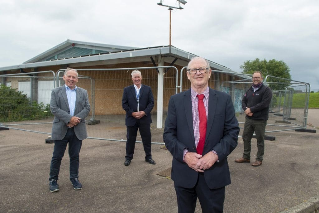 Northfields Swimming pool